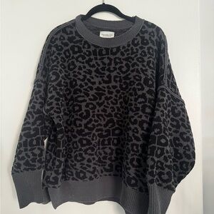 Abercrombie & Fitch Soft A&F Oversized Charcoal Pattern Sweater Size M